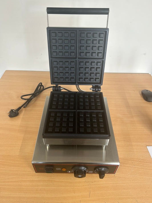 Commercial Waffle Maker - Square